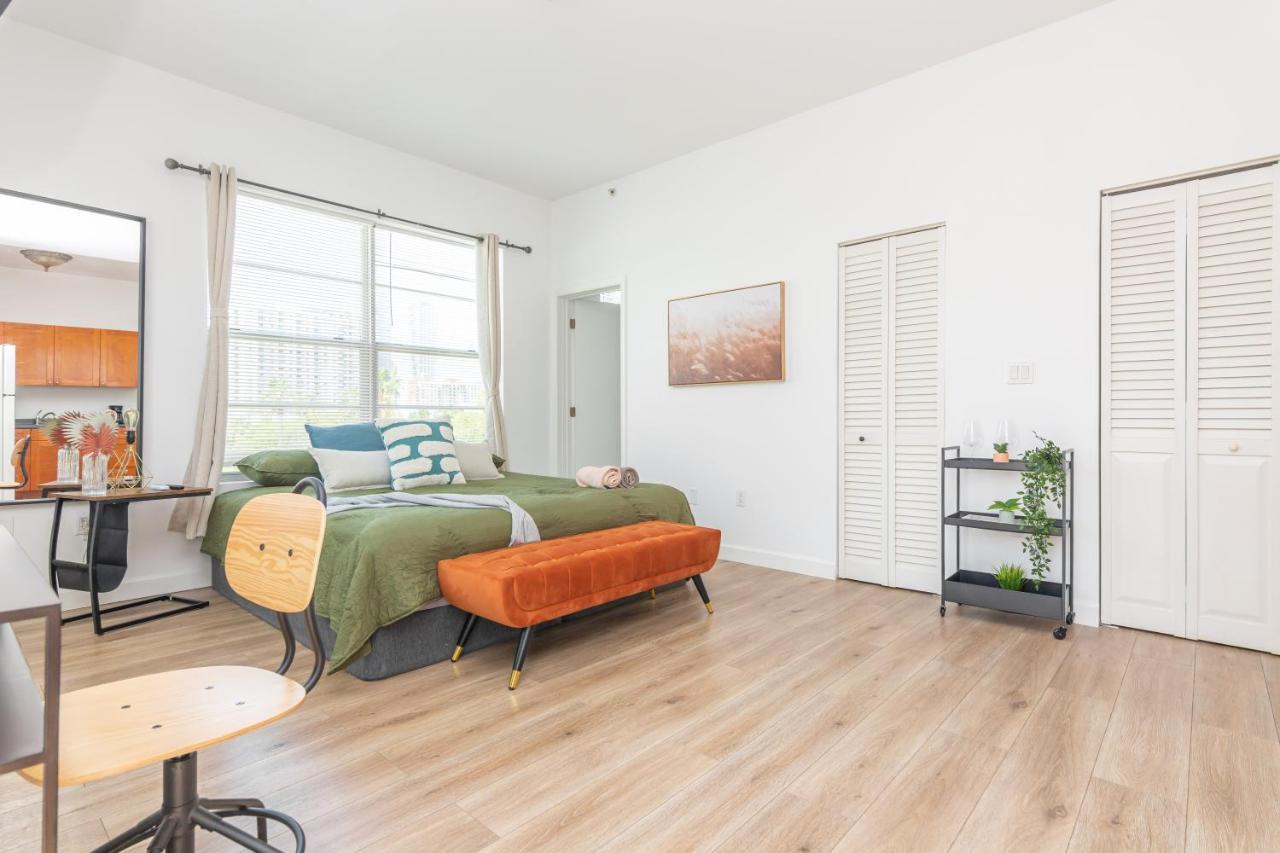 Home Miami Downtown With Balcony - 5 Minutes From Wynwood & Port - Art District Near Beach Eksteriør billede